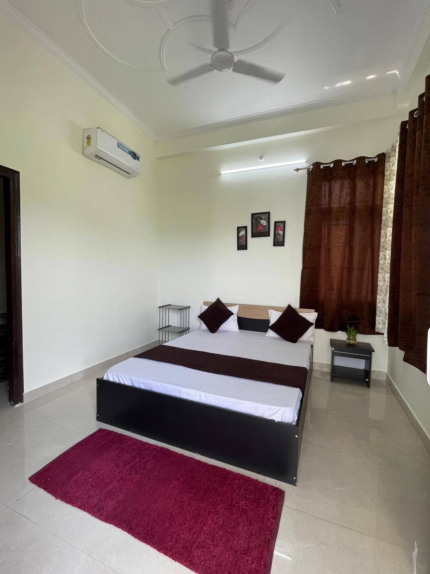 Atulyam Stays Sushant Golf City Lucknow Buitenkant foto