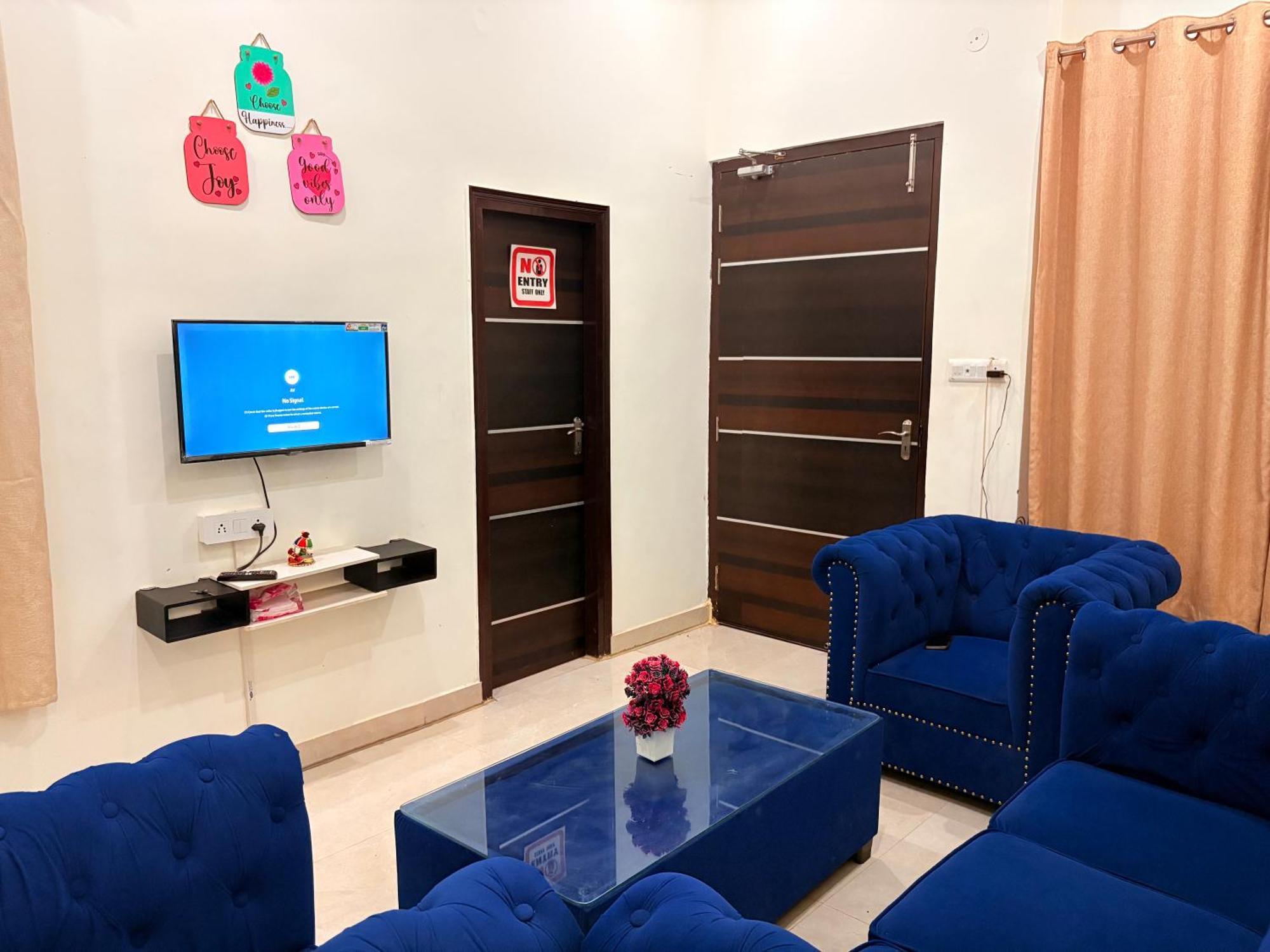 Atulyam Stays Sushant Golf City Lucknow Buitenkant foto